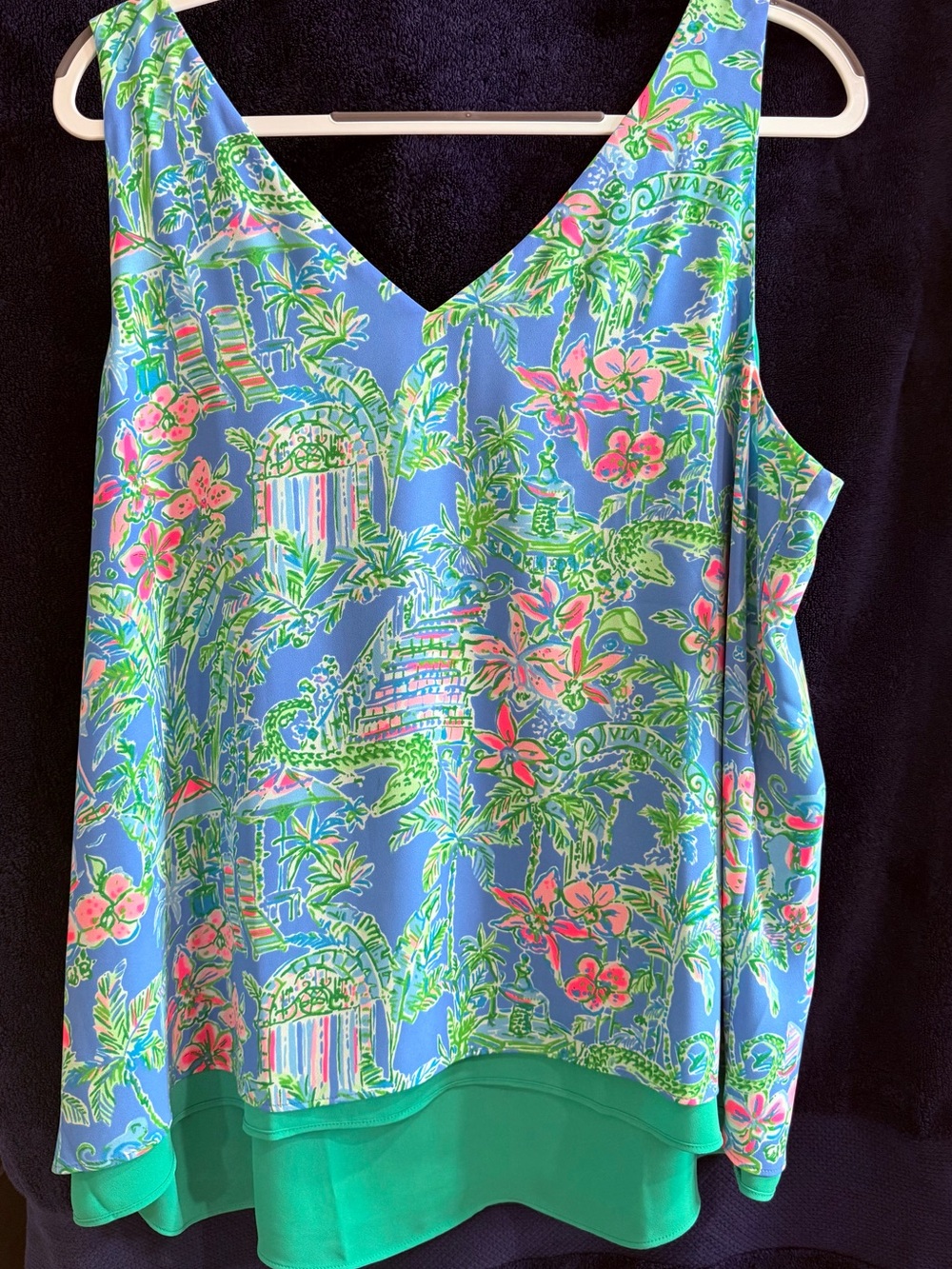 Lilly Pulitzer Via Parigi Top XL NWOT Tropical Print Sleeveless V-Neck